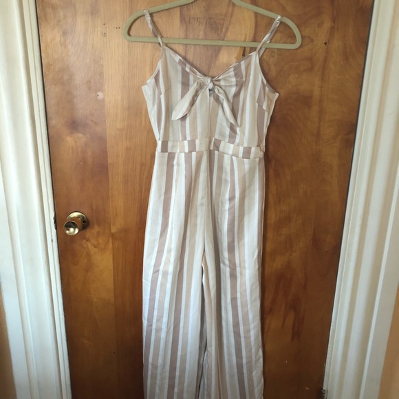 Romper - Picture 2 of 5